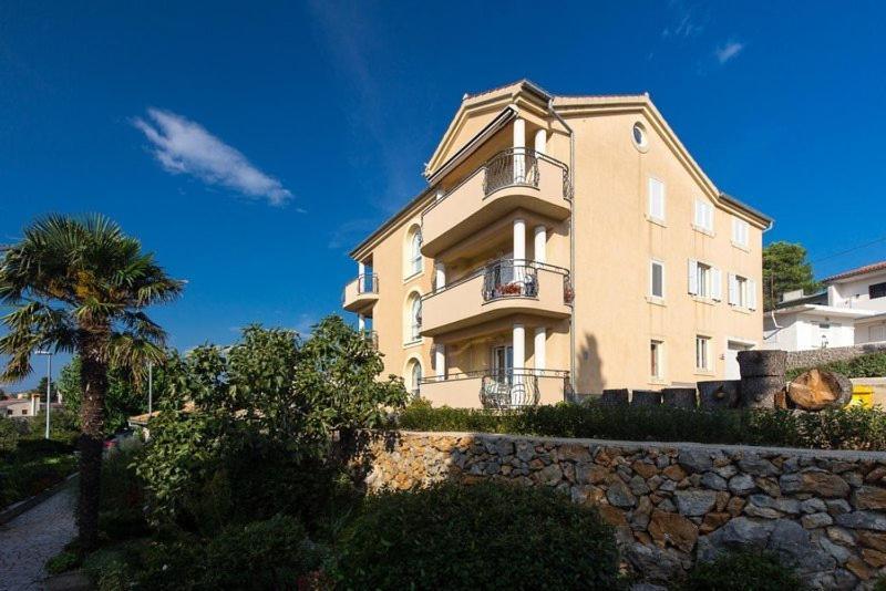 Marija F2 Apartment Krk Town Exterior photo